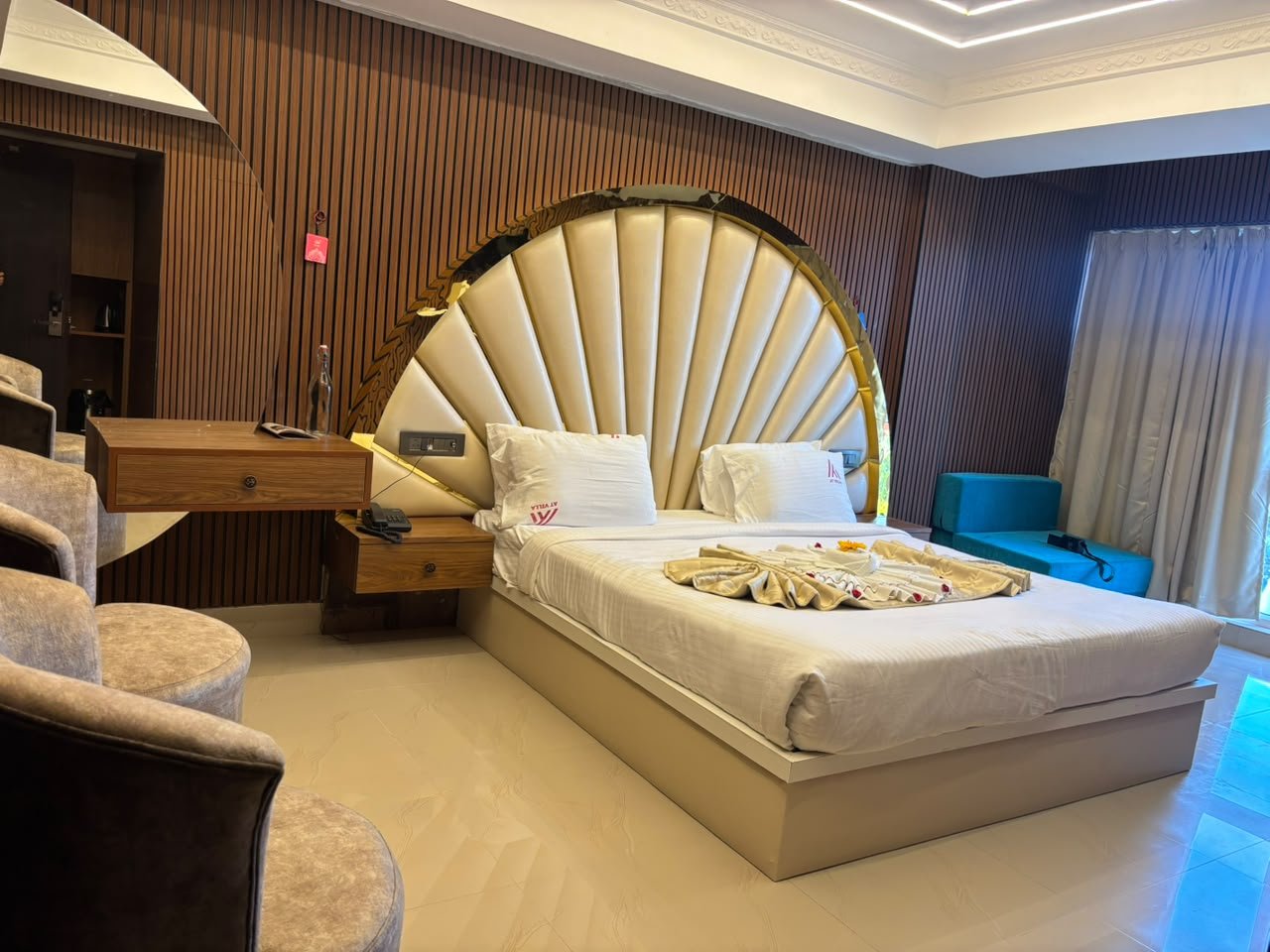 Premium Room