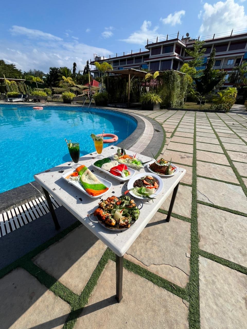 Aqua Lounge Restaurant for Couples: A Relaxed Meal During Your Port Blair Stay
